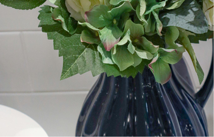 How Artificial Flowers Enhance Interior Design